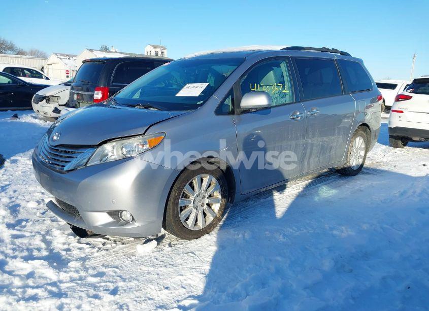 Photo 2 of 2012 Toyota Sienna XLE/LIMITED (VIN 5TDDK3DC1CS035682)