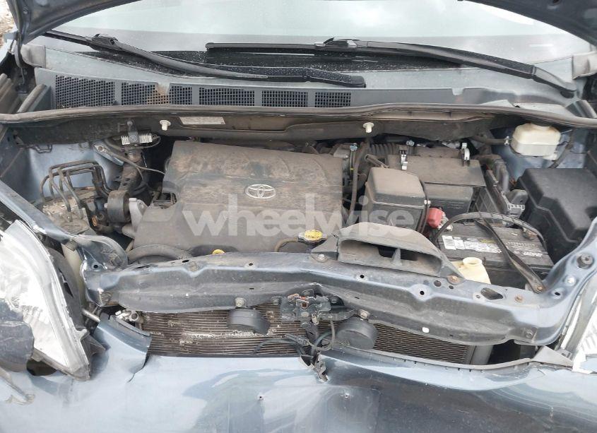 Photo 10 of 2013 Toyota Sienna XLE/LIMITED (VIN 5TDDK3DC1DS062849)