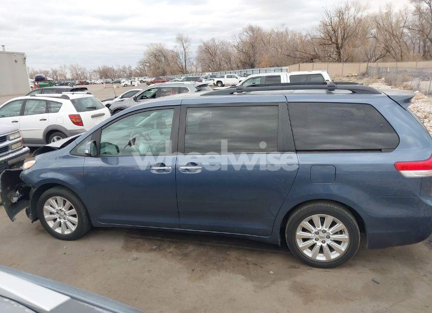 Photo 14 of 2013 Toyota Sienna XLE/LIMITED (VIN 5TDDK3DC1DS062849)