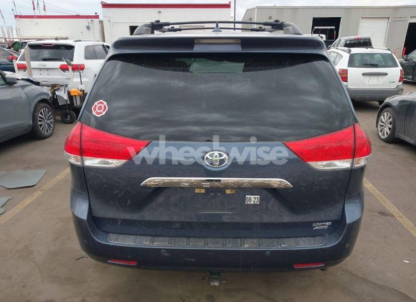 Photo 16 of 2013 Toyota Sienna XLE/LIMITED (VIN 5TDDK3DC1DS062849)