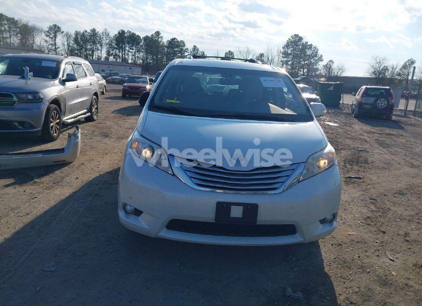 Photo 13 of 2014 Toyota Sienna XLE/LIMITED (VIN 5TDDK3DC1ES073948)