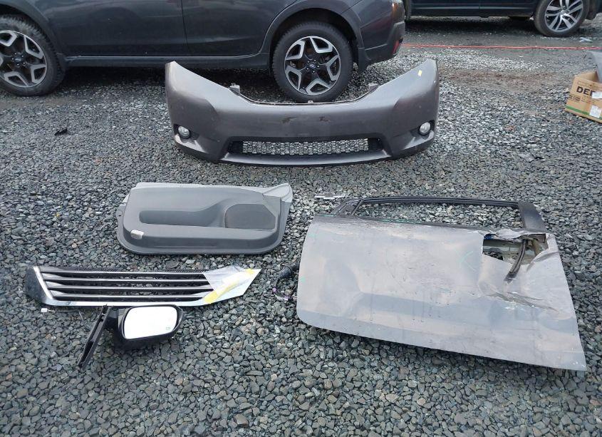 Photo 12 of 2015 Toyota Sienna XLE/LIMITED (VIN 5TDDK3DC1FS097930)