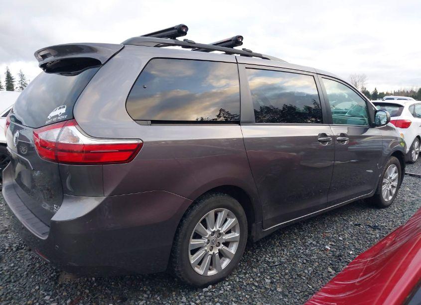 Photo 14 of 2015 Toyota Sienna XLE/LIMITED (VIN 5TDDK3DC1FS097930)