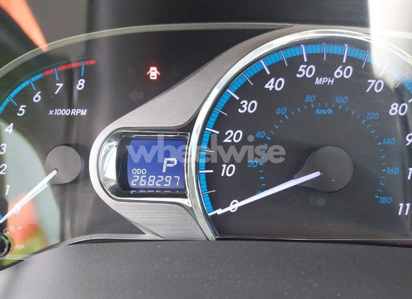 Photo 7 of 2011 Toyota Sienna XLE (VIN 5TDDK3DC2BS028173)