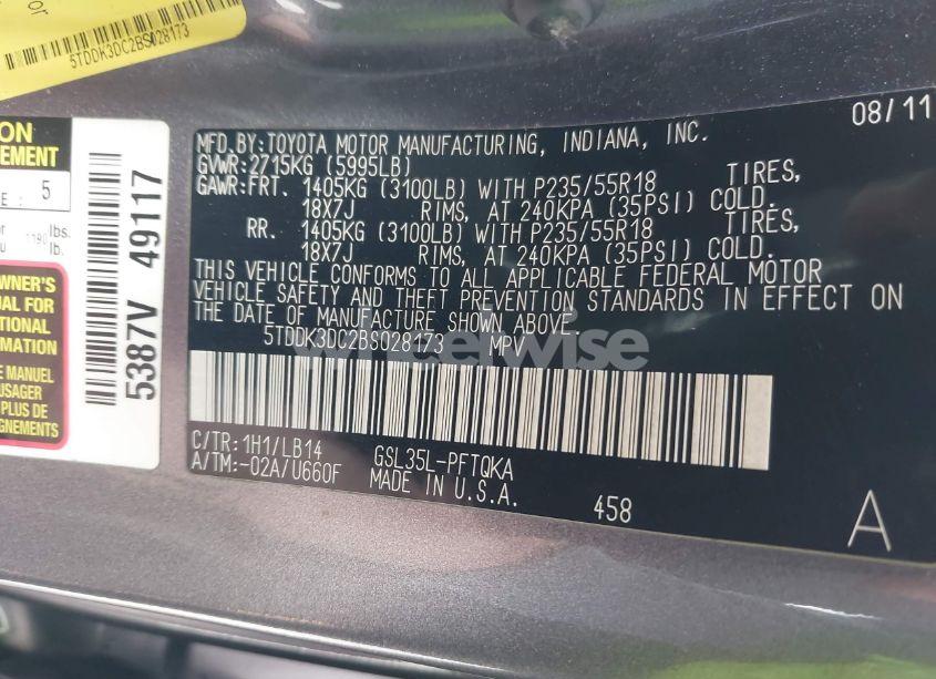 Photo 9 of 2011 Toyota Sienna XLE (VIN 5TDDK3DC2BS028173)