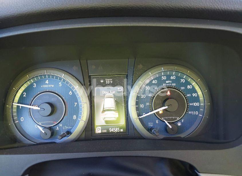 Photo 7 of 2015 Toyota Sienna XLE 7 PASSENGER (VIN 5TDDK3DC2FS105016)