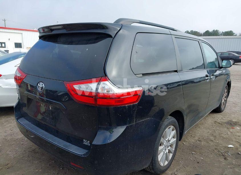 Photo 4 of 2015 Toyota Sienna XLE/LIMITED (VIN 5TDDK3DC2FS116159)