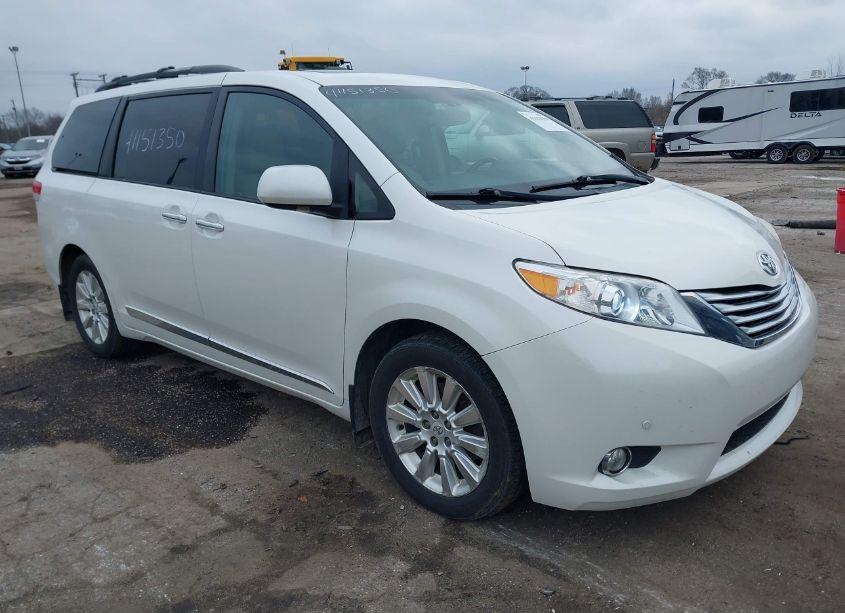 2011 Toyota Sienna XLE/LIMITED (VIN 5TDDK3DC3BS023130) main photo