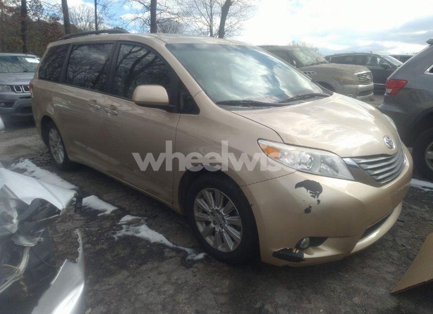 2011 Toyota Sienna XLE/LIMITED (VIN 5TDDK3DC3BS029476) main photo
