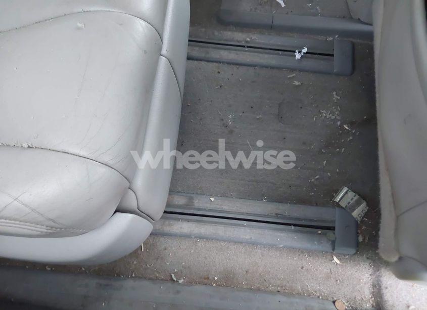 Photo 8 of 2013 Toyota Sienna XLE 7 PASSENGER (VIN 5TDDK3DC3DS062352)