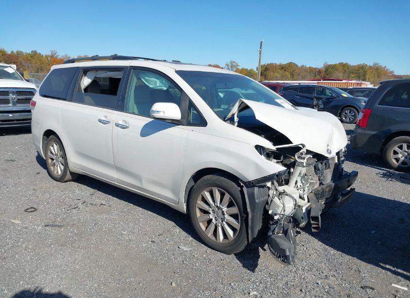 2013 Toyota Sienna XLE/LIMITED (VIN 5TDDK3DC3DS067230) main photo