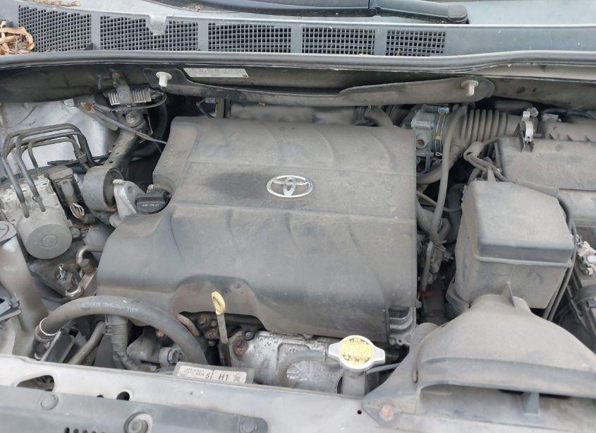 Photo 10 of 2014 Toyota Sienna LIMITED 7 PASSENGER (VIN 5TDDK3DC3ES082487)