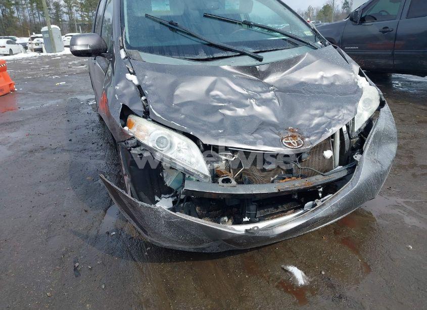 Photo 6 of 2013 Toyota Sienna LIMITED 7 PASSENGER/XLE 7 PASSENGER (VIN 5TDDK3DC4DS059279)