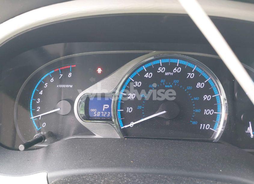 Photo 7 of 2014 Toyota Sienna XLE/LIMITED (VIN 5TDDK3DC4ES081882)