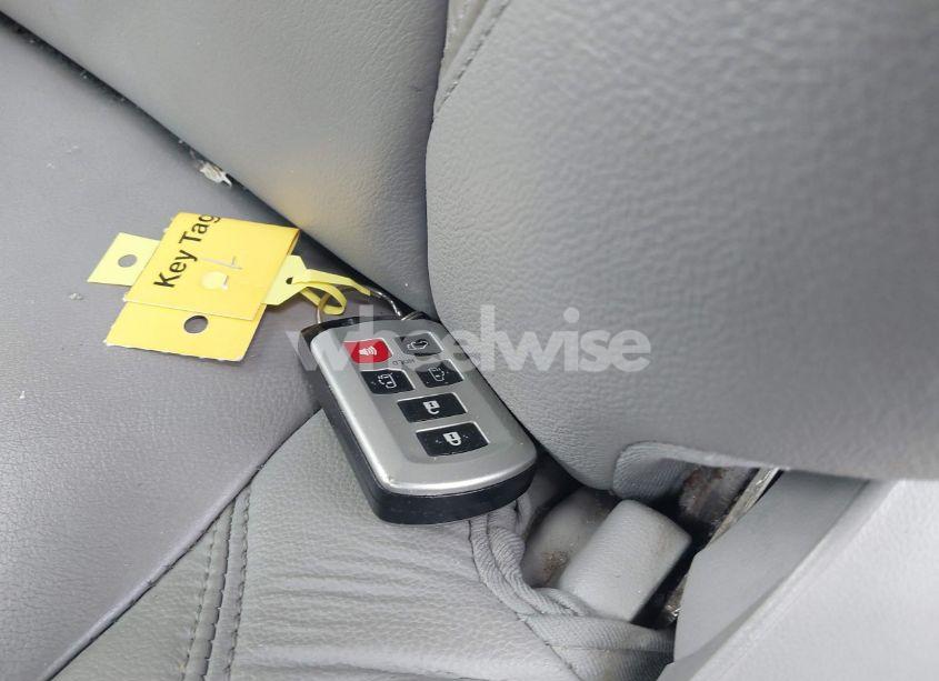 Photo 11 of 2015 Toyota Sienna XLE PREMIUM 7 PASSENGER (VIN 5TDDK3DC4FS113277)