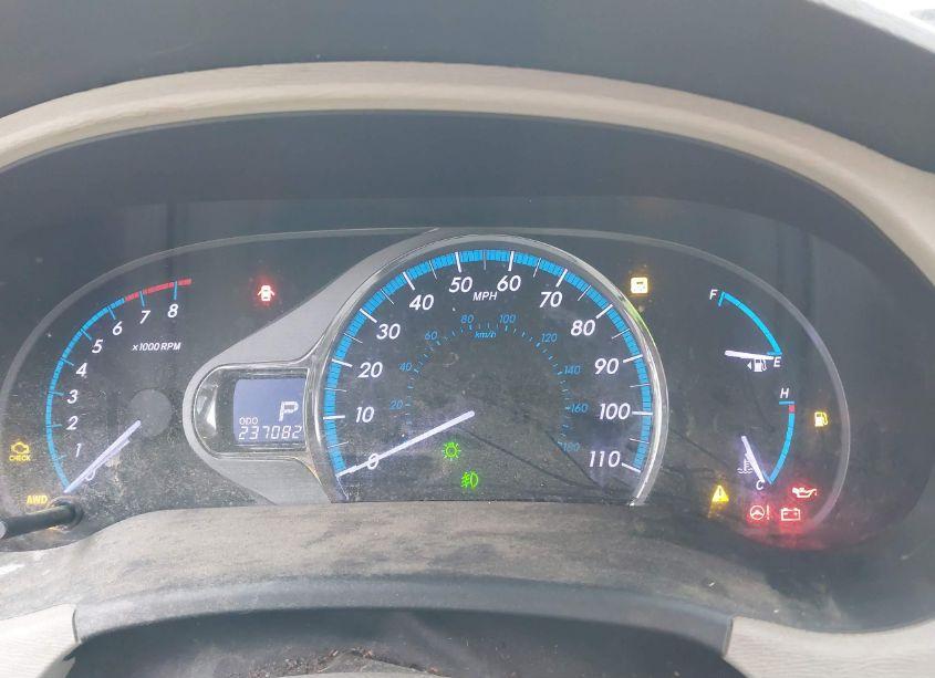 Photo 7 of 2011 Toyota Sienna XLE/LIMITED (VIN 5TDDK3DC5BS019368)