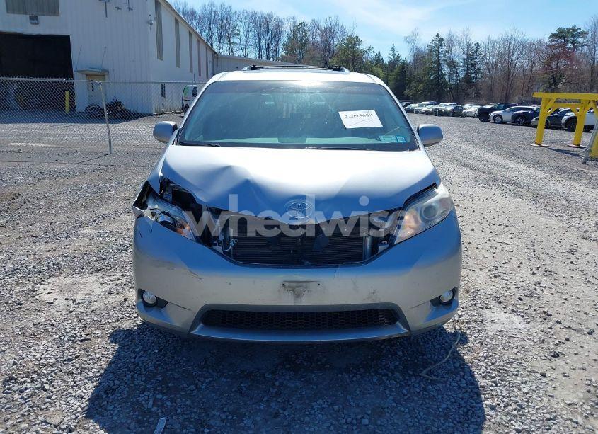 Photo 12 of 2012 Toyota Sienna XLE 7 PASSENGER (VIN 5TDDK3DC5CS031019)