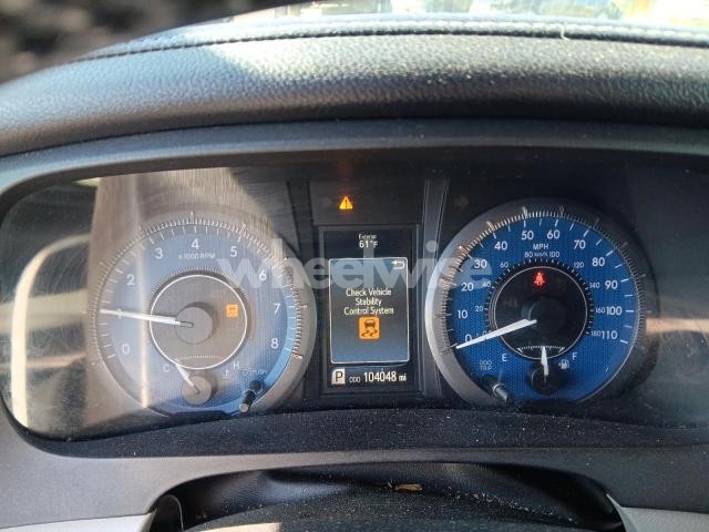 Photo 2 of 2015 TOYOTA SIENNA XLE (VIN 5TDDK3DC5FS094285)