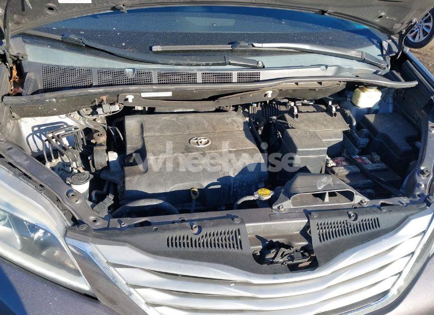 Photo 10 of 2015 Toyota Sienna LIMITED PREMIUM 7 PASSENGER (VIN 5TDDK3DC5FS096649)