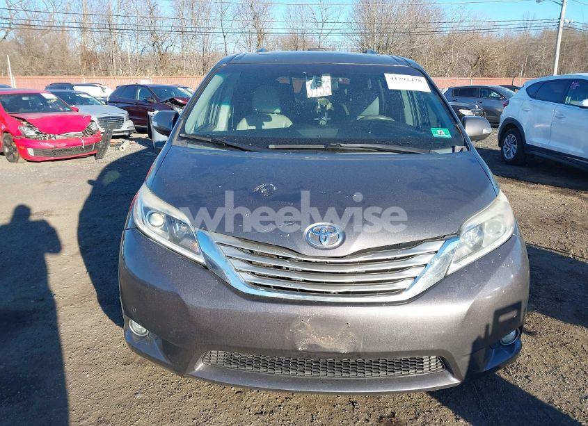 Photo 12 of 2015 Toyota Sienna LIMITED PREMIUM 7 PASSENGER (VIN 5TDDK3DC5FS096649)