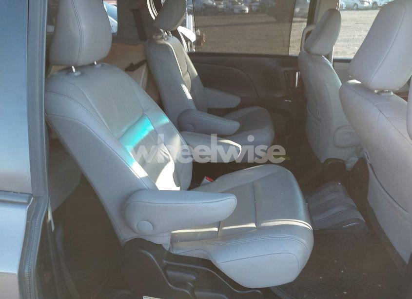 Photo 8 of 2015 Toyota Sienna LIMITED PREMIUM 7 PASSENGER (VIN 5TDDK3DC5FS096649)