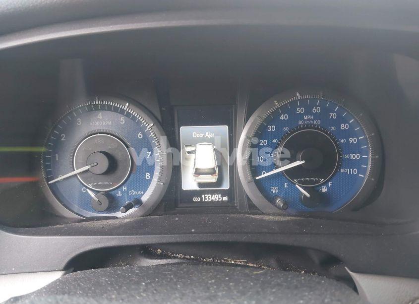 Photo 7 of 2015 Toyota Sienna XLE 7 PASSENGER (VIN 5TDDK3DC5FS106080)