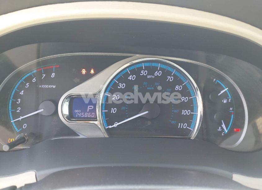 Photo 7 of 2011 Toyota Sienna XLE/LIMITED (VIN 5TDDK3DC6BS029472)