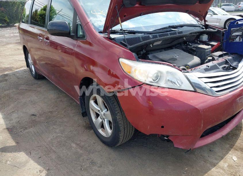 Photo 17 of 2014 Toyota Sienna LIMITED 7 PASSENGER (VIN 5TDDK3DC6ES073282)