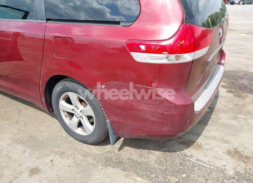 Photo 6 of 2014 Toyota Sienna LIMITED 7 PASSENGER (VIN 5TDDK3DC6ES073282)