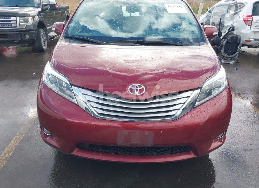 Photo 13 of 2015 Toyota Sienna LIMITED 7 PASSENGER (VIN 5TDDK3DC6FS102345)