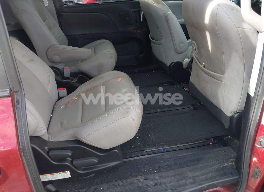 Photo 8 of 2015 Toyota Sienna LIMITED 7 PASSENGER (VIN 5TDDK3DC6FS102345)