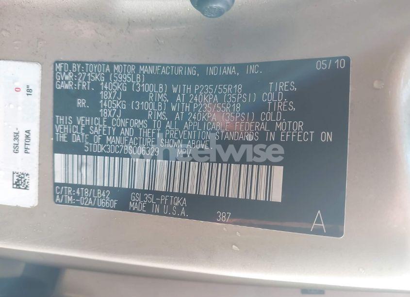 Photo 9 of 2011 Toyota Sienna XLE (VIN 5TDDK3DC7BS006329)