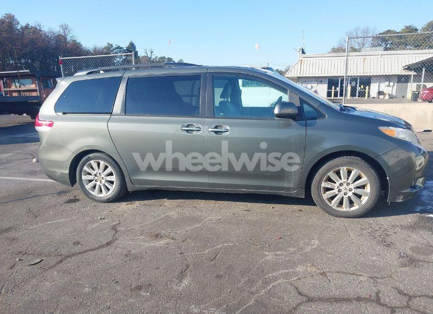 Photo 13 of 2011 Toyota Sienna XLE/LIMITED (VIN 5TDDK3DC7BS019372)