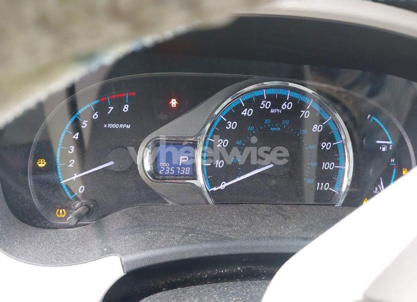 Photo 7 of 2011 Toyota Sienna XLE (VIN 5TDDK3DC7BS021218)