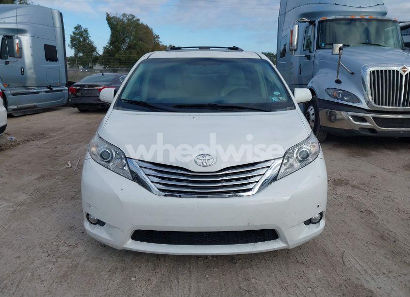 Photo 12 of 2011 Toyota Sienna XLE/LIMITED (VIN 5TDDK3DC7BS028735)