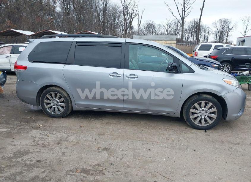 Photo 14 of 2012 Toyota Sienna XLE/LIMITED (VIN 5TDDK3DC7CS037579)