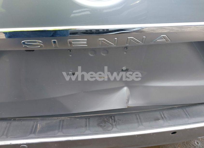 Photo 19 of 2012 Toyota Sienna XLE/LIMITED (VIN 5TDDK3DC7CS037579)