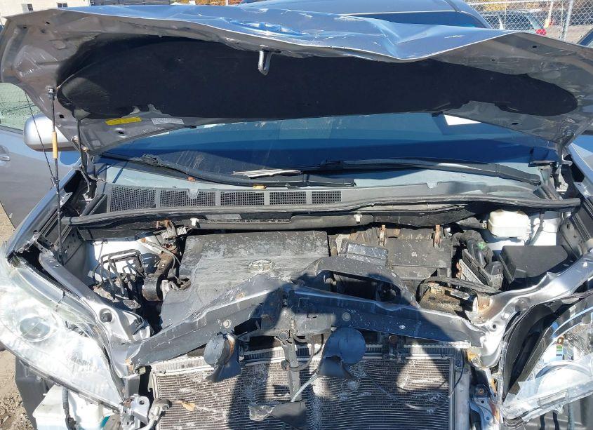 Photo 10 of 2012 Toyota Sienna XLE/LIMITED (VIN 5TDDK3DC7CS046668)