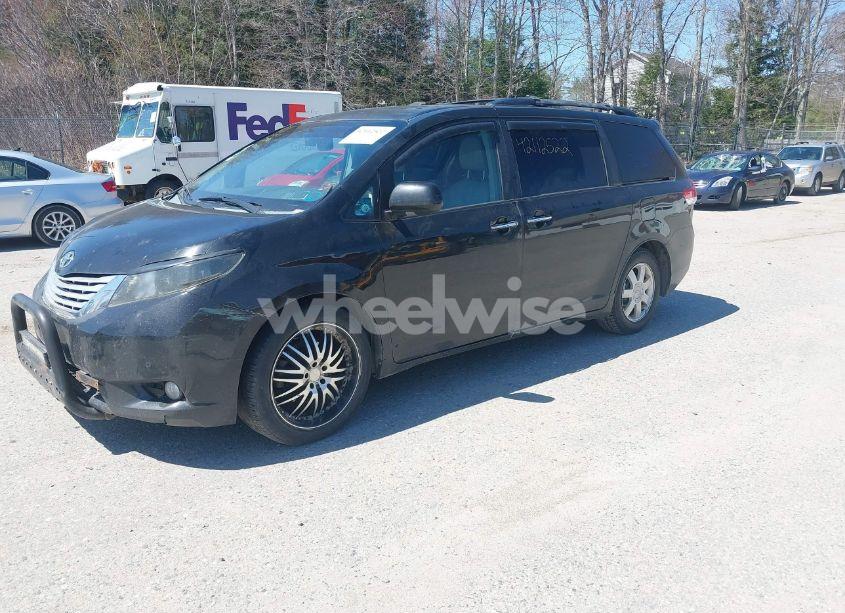 Photo 2 of 2011 Toyota Sienna LIMITED (VIN 5TDDK3DC8BS011975)