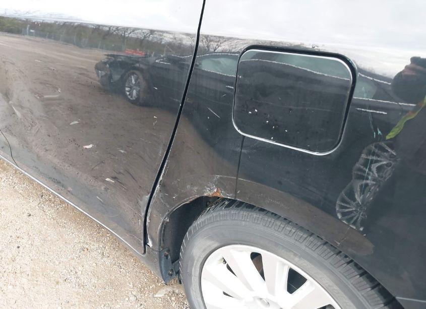 Photo 6 of 2011 Toyota Sienna XLE (VIN 5TDDK3DC9BS004906)