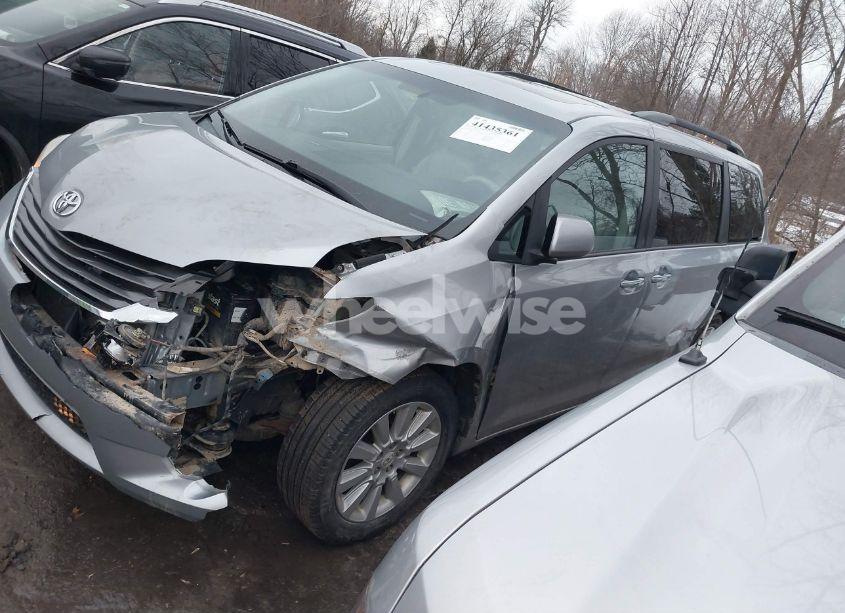 Photo 2 of 2012 Toyota Sienna XLE 7 PASSENGER (VIN 5TDDK3DC9CS037616)