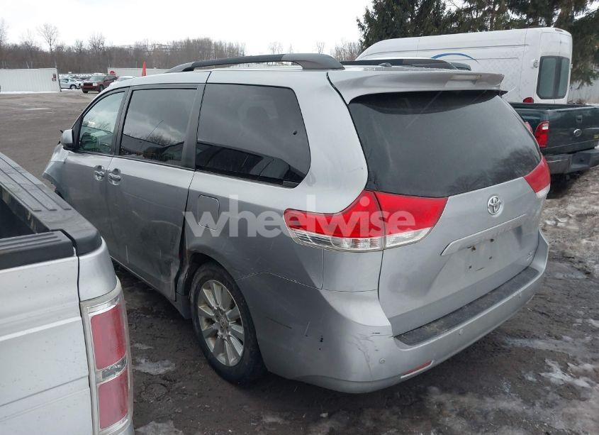 Photo 3 of 2012 Toyota Sienna XLE 7 PASSENGER (VIN 5TDDK3DC9CS037616)