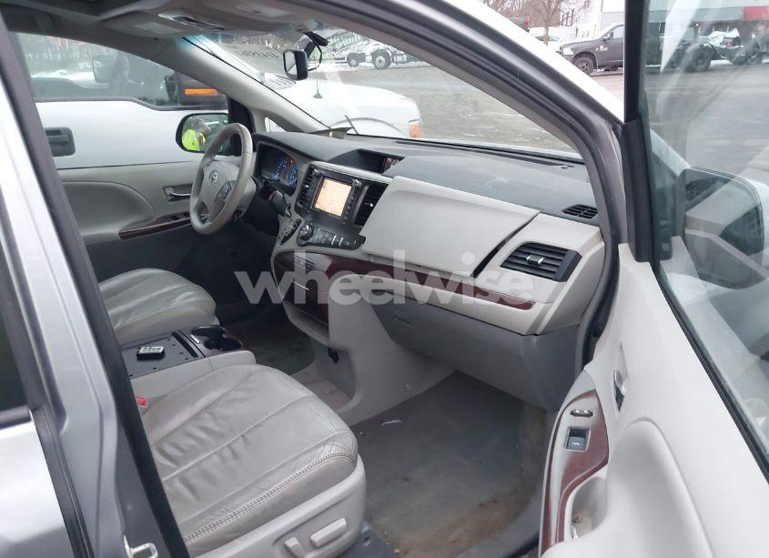 Photo 5 of 2012 Toyota Sienna XLE 7 PASSENGER (VIN 5TDDK3DC9CS037616)