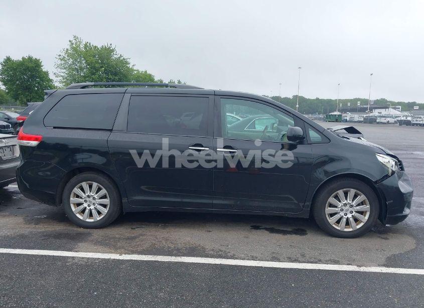 Photo 13 of 2012 Toyota Sienna LIMITED 7 PASSENGER (VIN 5TDDK3DC9CS047370)