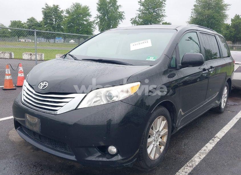 Photo 2 of 2012 Toyota Sienna LIMITED 7 PASSENGER (VIN 5TDDK3DC9CS047370)