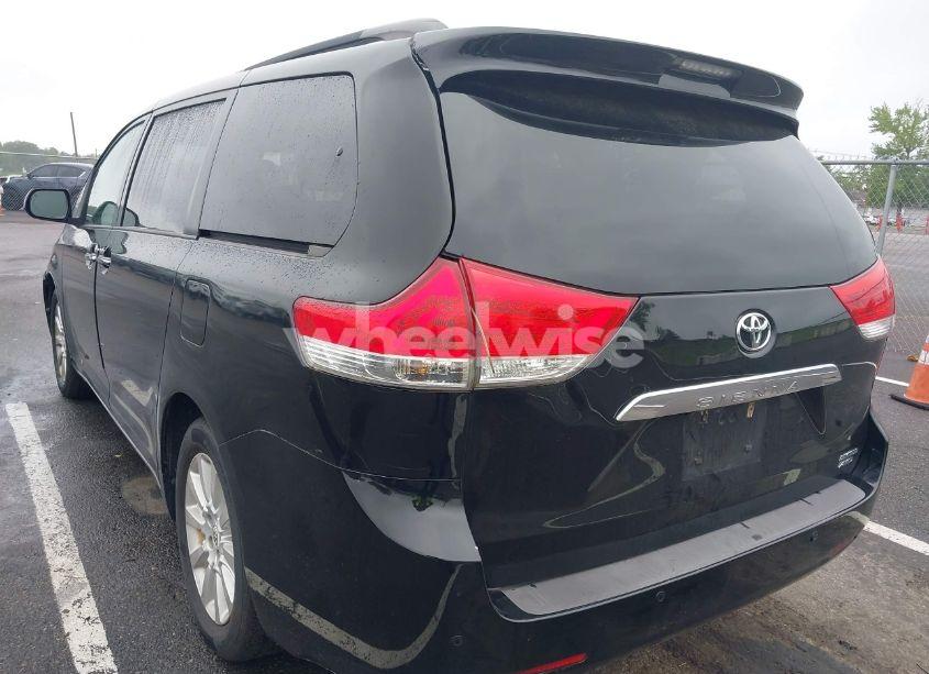 Photo 3 of 2012 Toyota Sienna LIMITED 7 PASSENGER (VIN 5TDDK3DC9CS047370)