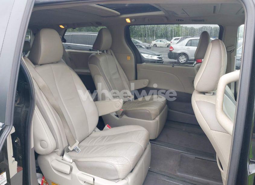Photo 8 of 2012 Toyota Sienna LIMITED 7 PASSENGER (VIN 5TDDK3DC9CS047370)