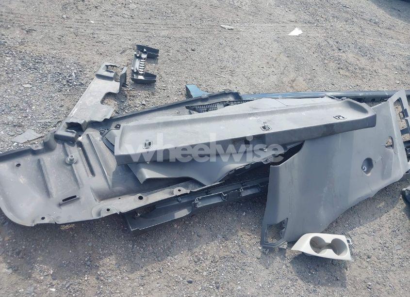 Photo 12 of 2015 Toyota Sienna XLE 7 PASSENGER (VIN 5TDDK3DC9FS113212)