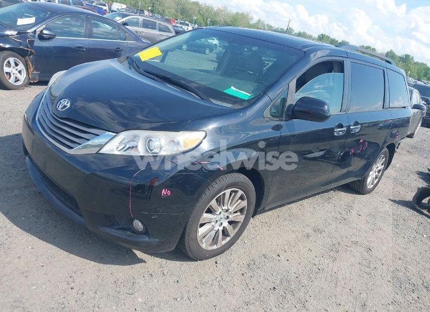 Photo 2 of 2015 Toyota Sienna XLE 7 PASSENGER (VIN 5TDDK3DC9FS113212)