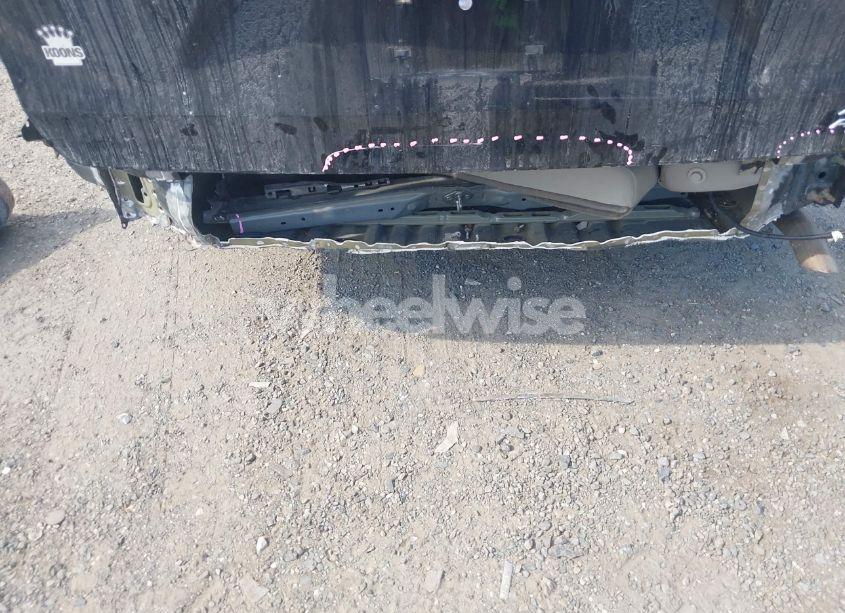 Photo 6 of 2015 Toyota Sienna XLE 7 PASSENGER (VIN 5TDDK3DC9FS113212)